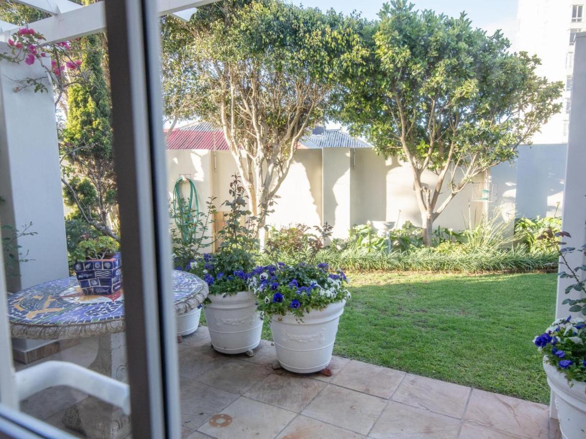 No 4 Boutique Beach House Port Elizabeth Exterior photo