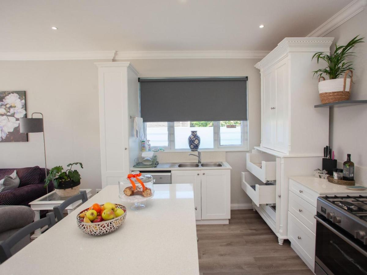 No 4 Boutique Beach House Port Elizabeth Exterior photo